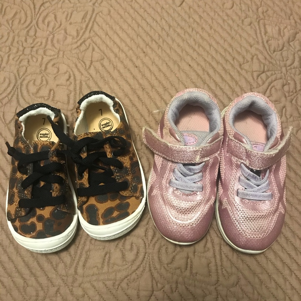 2 pairs of shoes